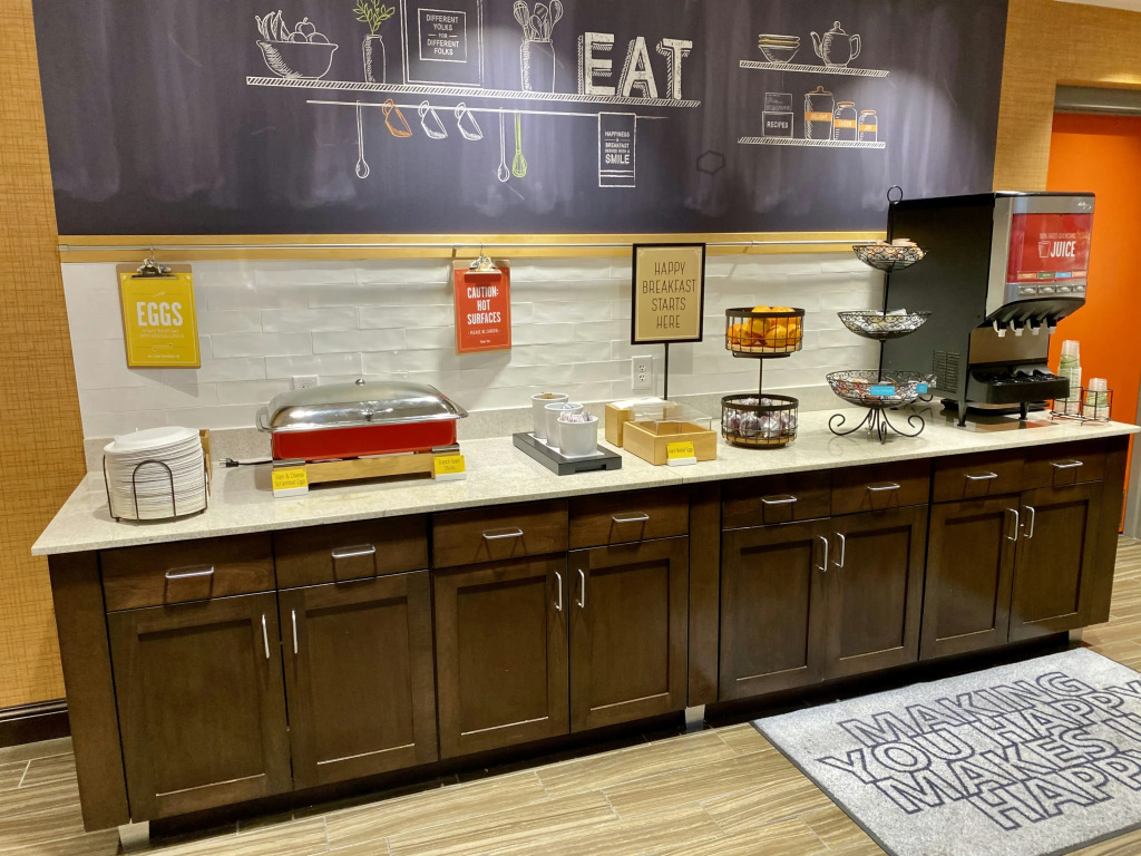 Hampton Inn & Suites - DeLand