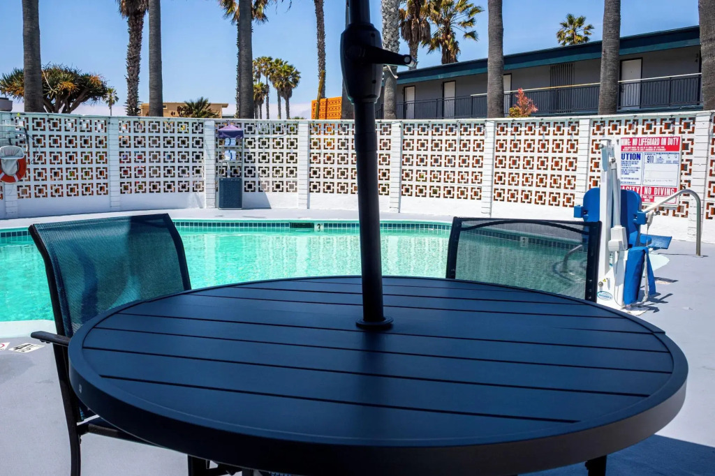 Ocean Villa Inn