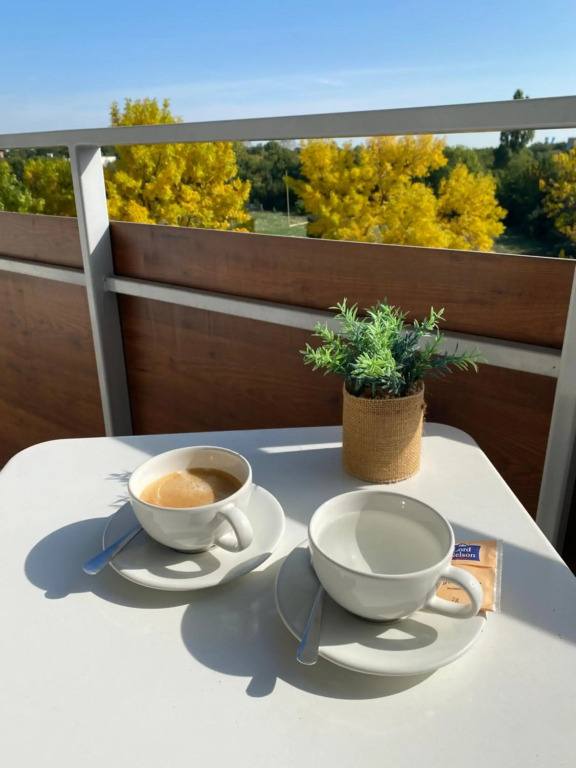 Apartman v sirsom centre - BEZplatne parkovanie