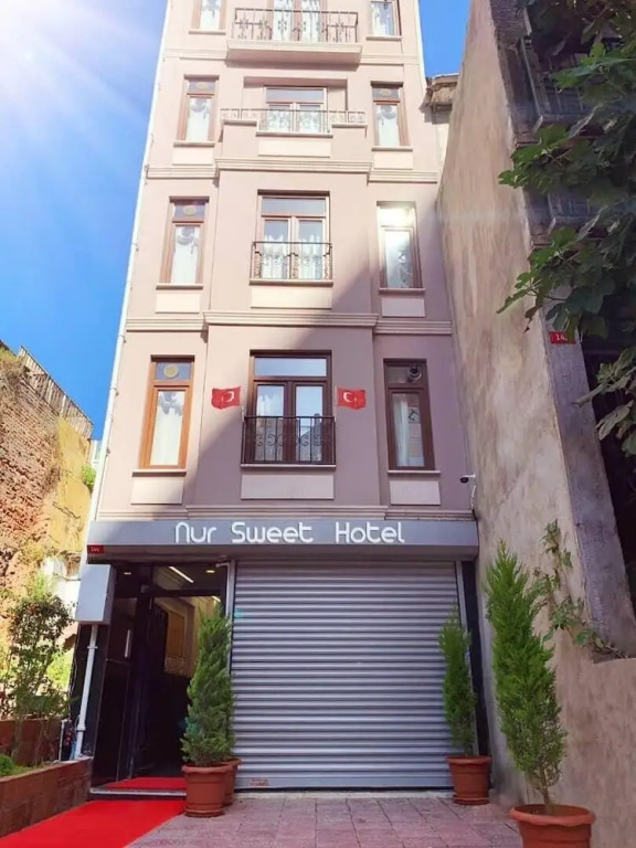 NOUR SUITE & RESIDENCE