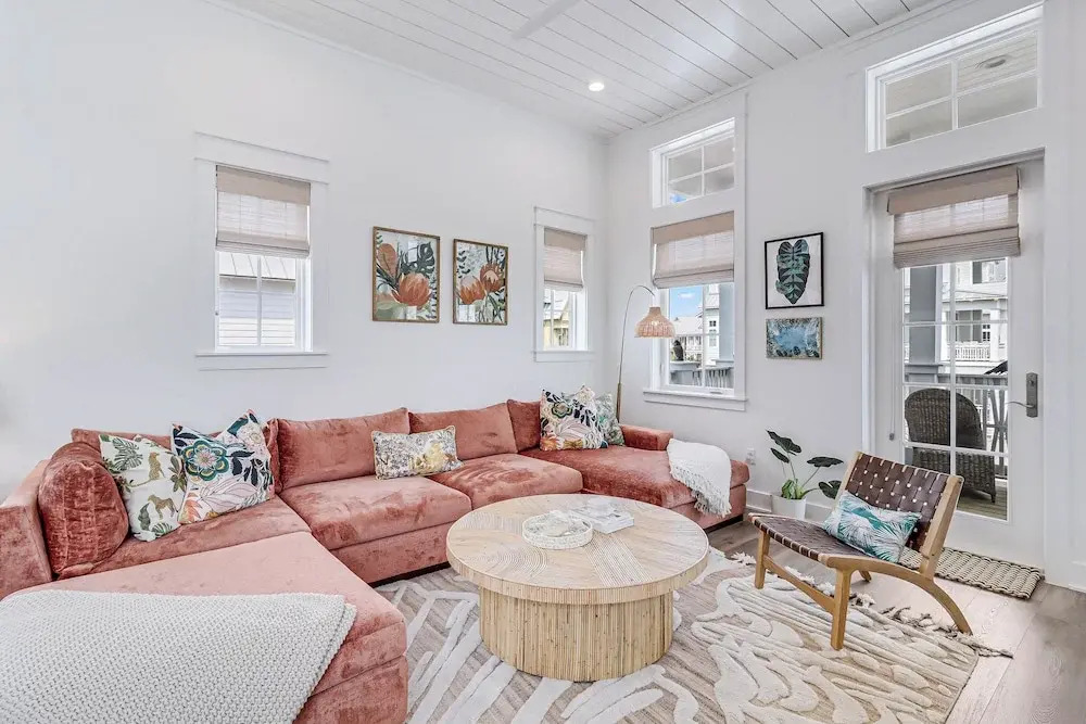 Beach Grace 204 TAI