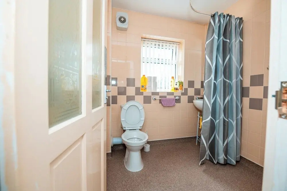 3-bed City Retreat - Sleeps 8, Garden & Parking
