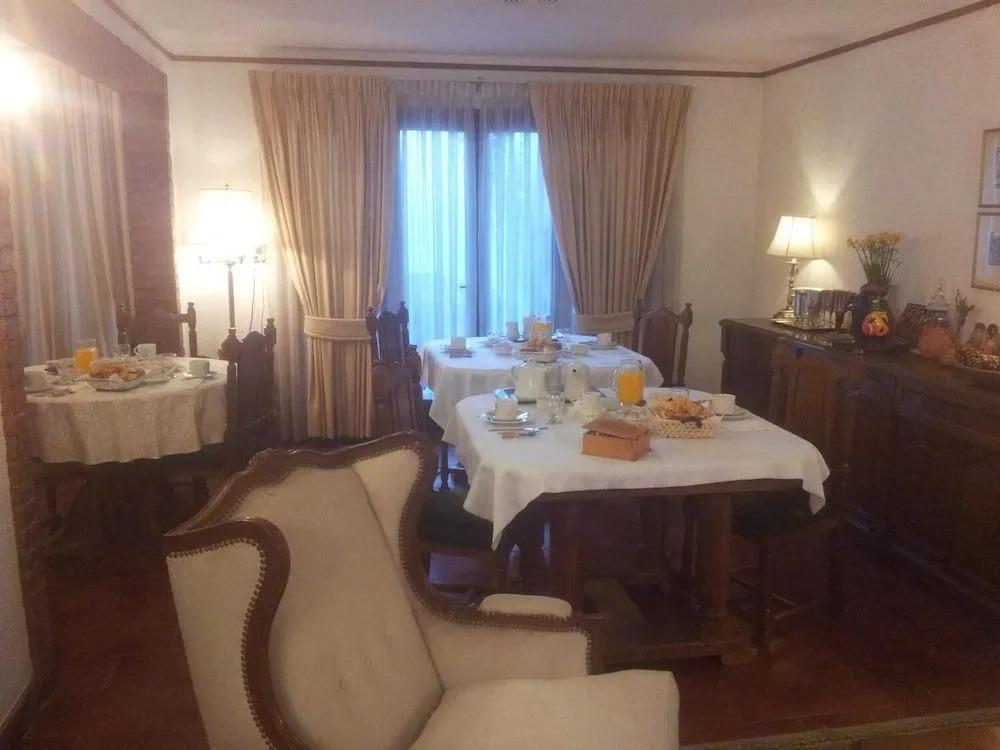 816 B&B