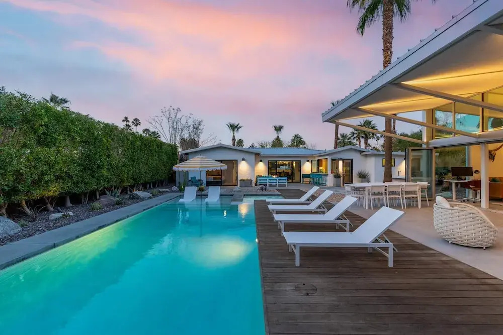 Luxury 4-bedroom Home With Pool Spa Stunning Mountain Views