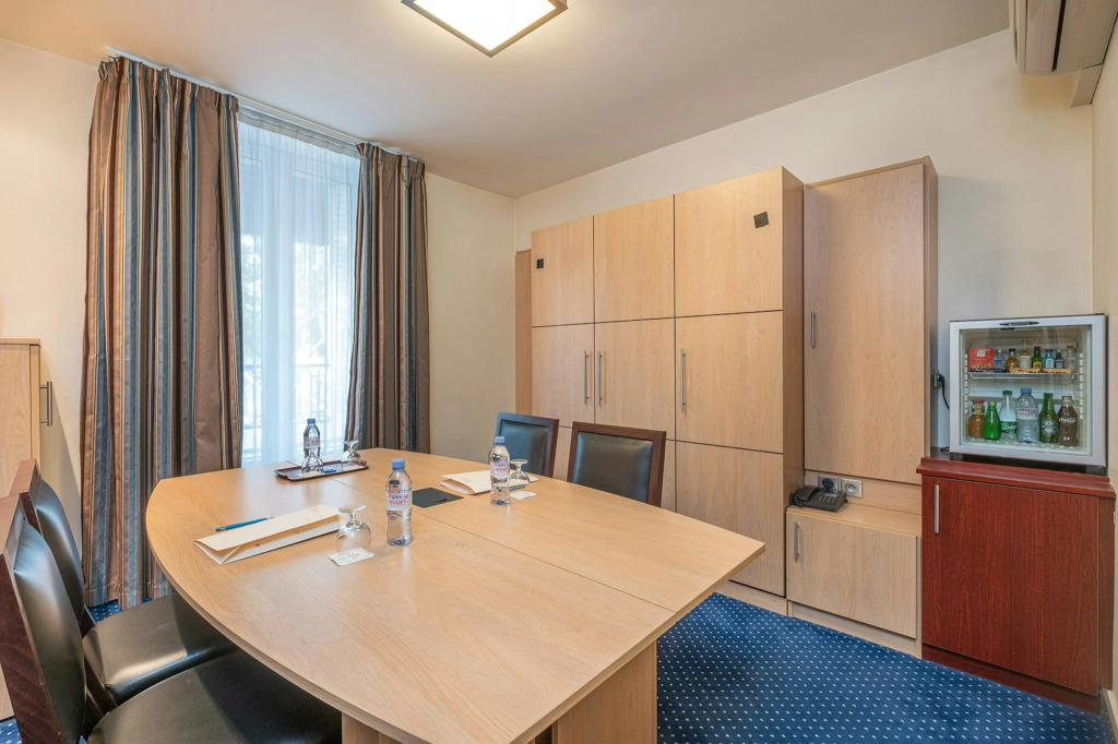 Hotel Terminus Montparnasse
