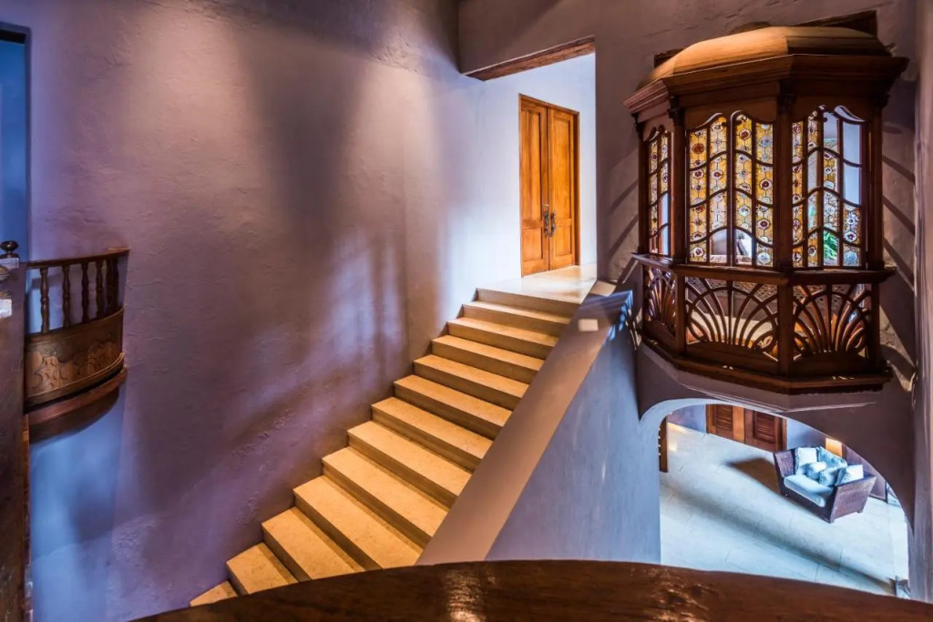 Ananda Hotel Boutique