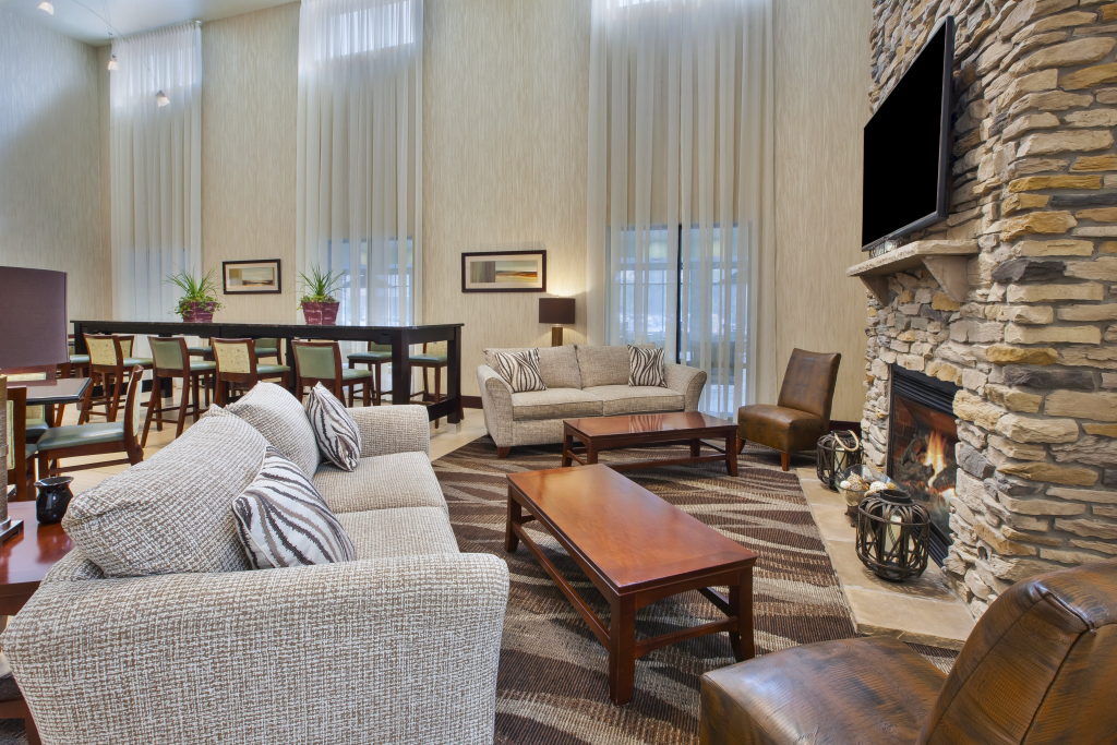 Holiday Inn Express & Suites Geneva Finger Lakes by IHG
