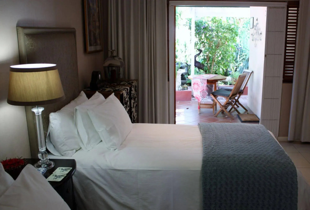 Somerset Lodge Montagau