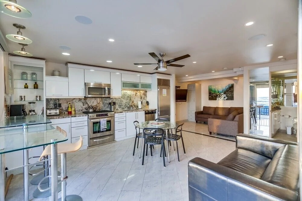 Surf Style 4 5 Bedrooms 8 Bathrooms Townhouse
