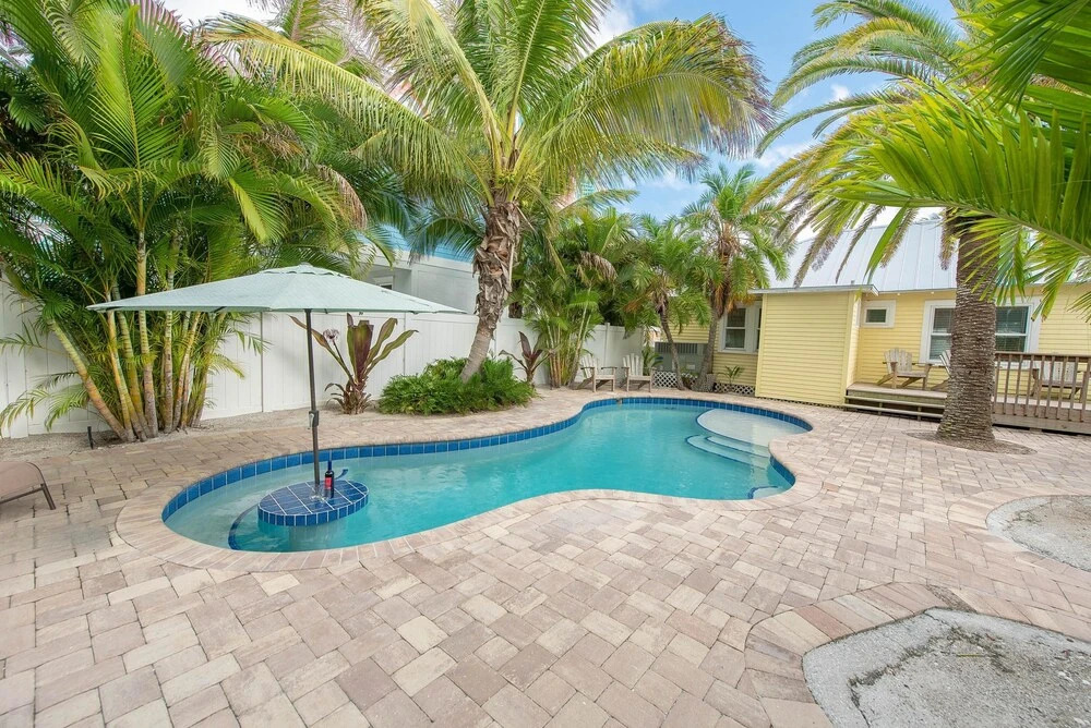Anna Maria Cottage Apartment 3