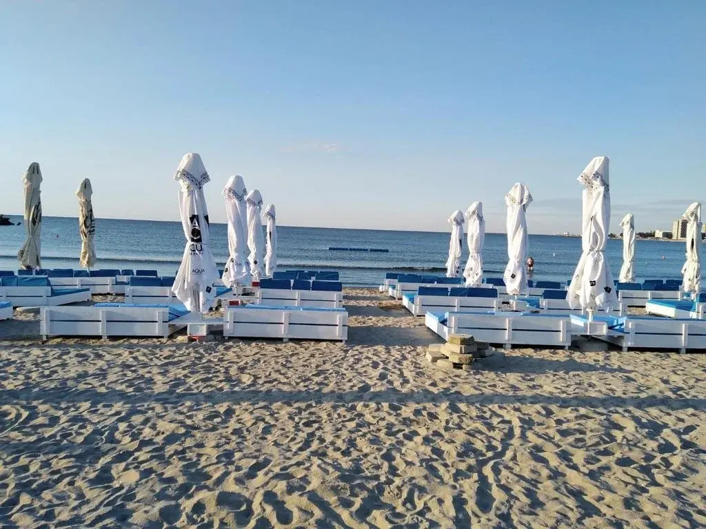 Palace Beach  Adriana