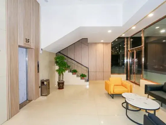 Mansabuse Hotel (North China Shoe City)