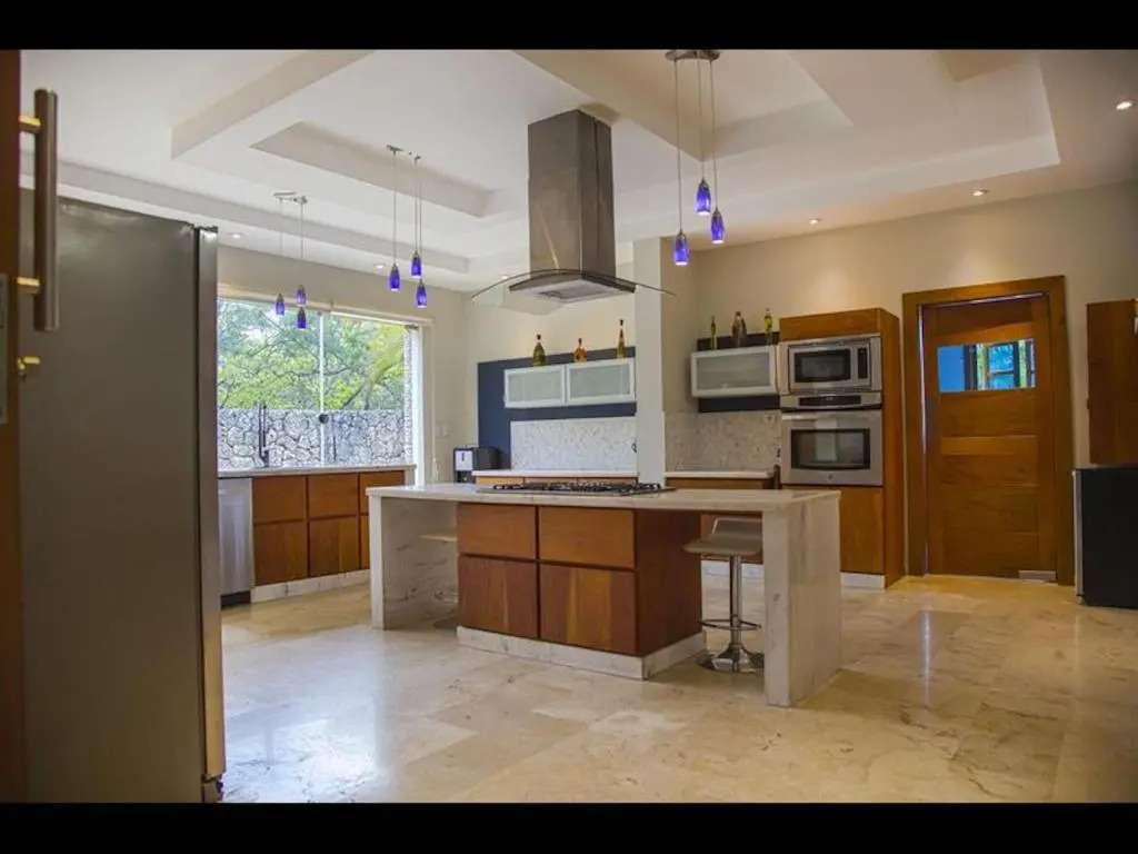 "srvittinivillas Mng/5 /modern Lux Villa/ Perfect Loc/ Resort Villa"