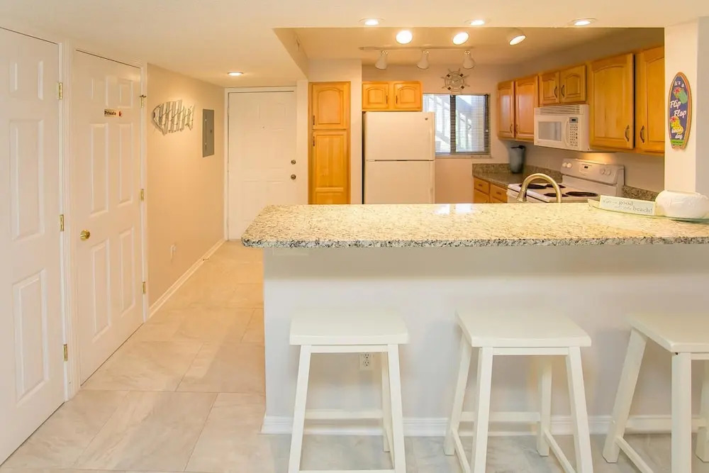 SEA Haven 318 [2/2] Free Activities! & Oceanview Wifi Pool