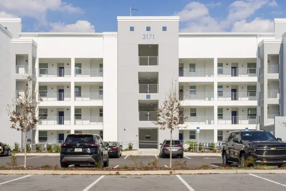 Gorgeous 3Bd/2Ba Condo Close to Disney @StoreyLakeResort 108 3151