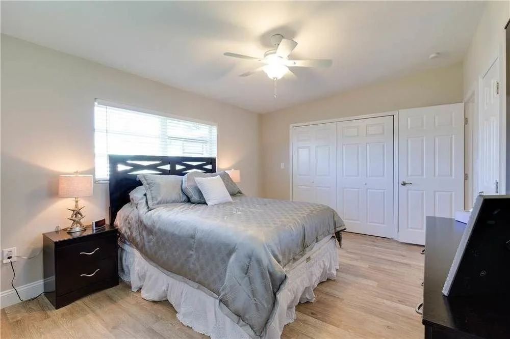 Cutlass Cove Renovated 4Br on Deep Water Canal by RedAwning