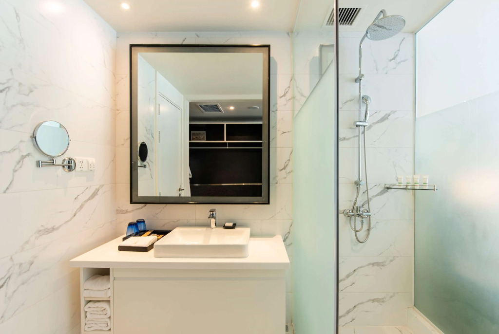 Hotel Soleil Ha Long, Trademark Collection by Wyndham