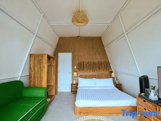 Luxcamp Selo - Merapi View by Horison