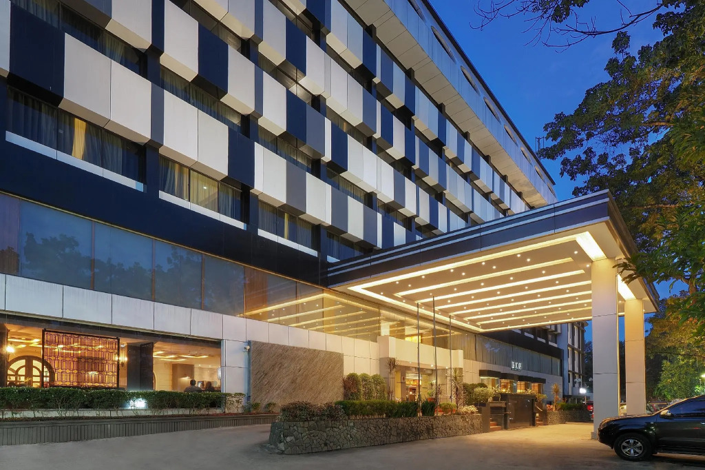 Le Polonia Hotel & Convention Medan