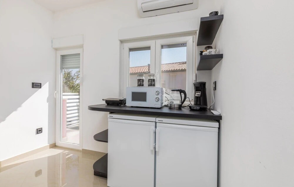 Awesome Home in Barbariga With Outdoor Swimming Pool, Wifi and 6 Bedrooms