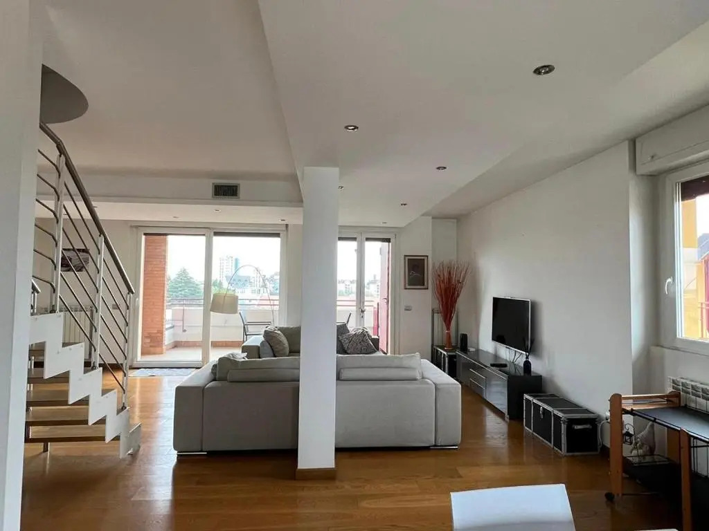 Penthouse Suite