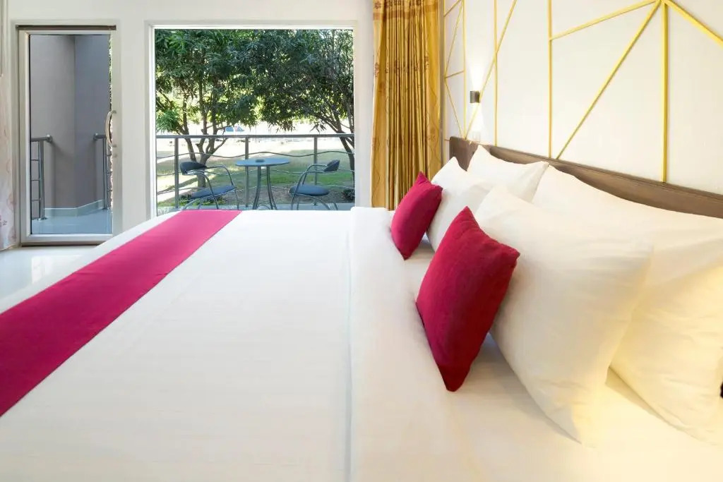 ARAYA HOTEL