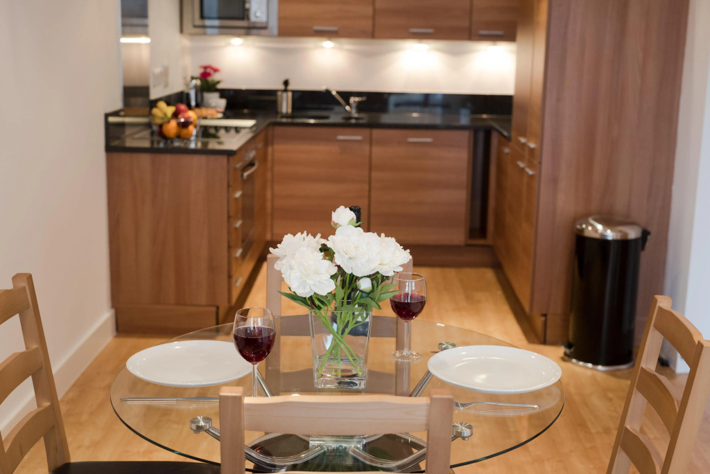 Celador Apartments - Projection West Serviced Apartments