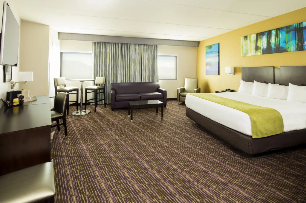Harrahs Cherokee Valley River Hotel & Casino - A Caesars Rewards Destination