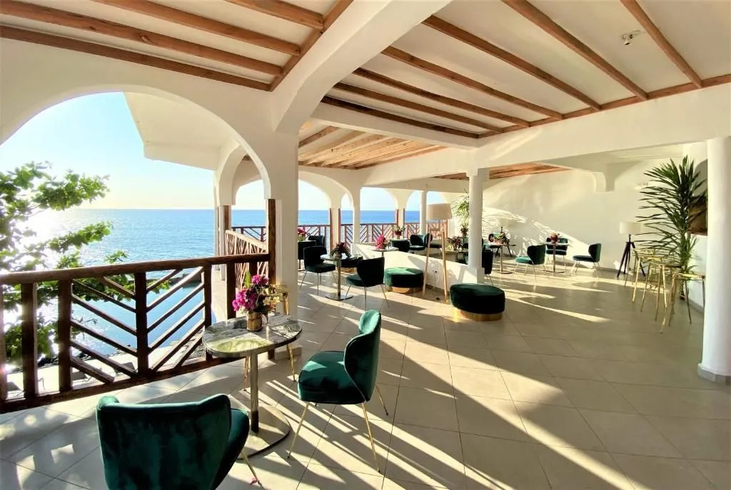 Al Camar Lodge