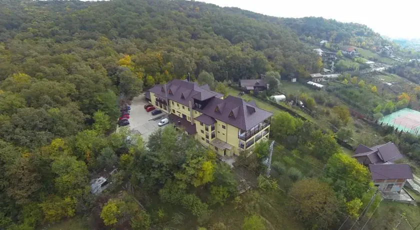 Casa cu Tei - Sarata Monteoru