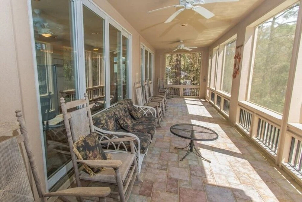 All-Suite Oceanfront Oasis W/ Pool & Hot Tub Home