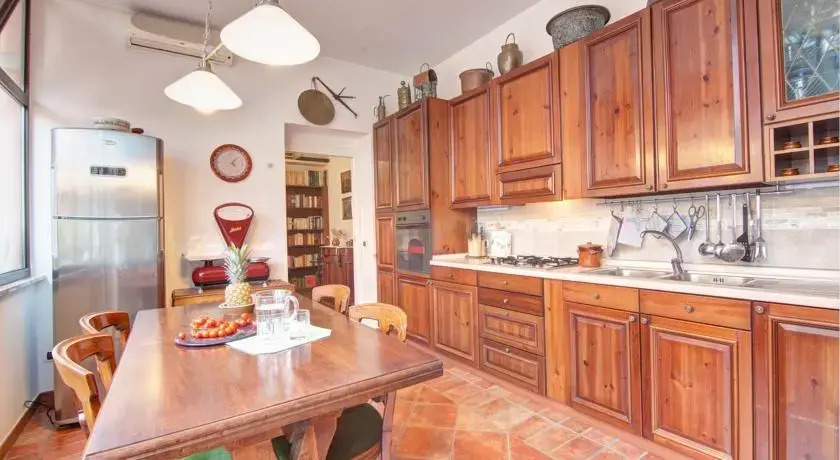 Santa Costanza Halldis Apartment