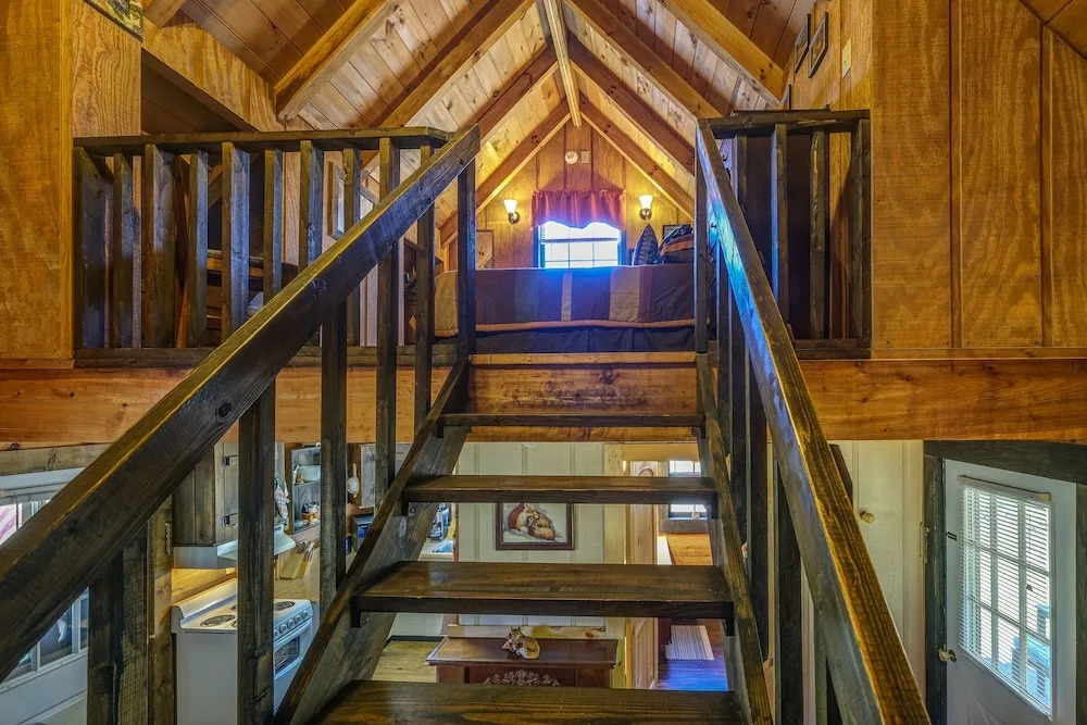 Cobb Creek Cabins