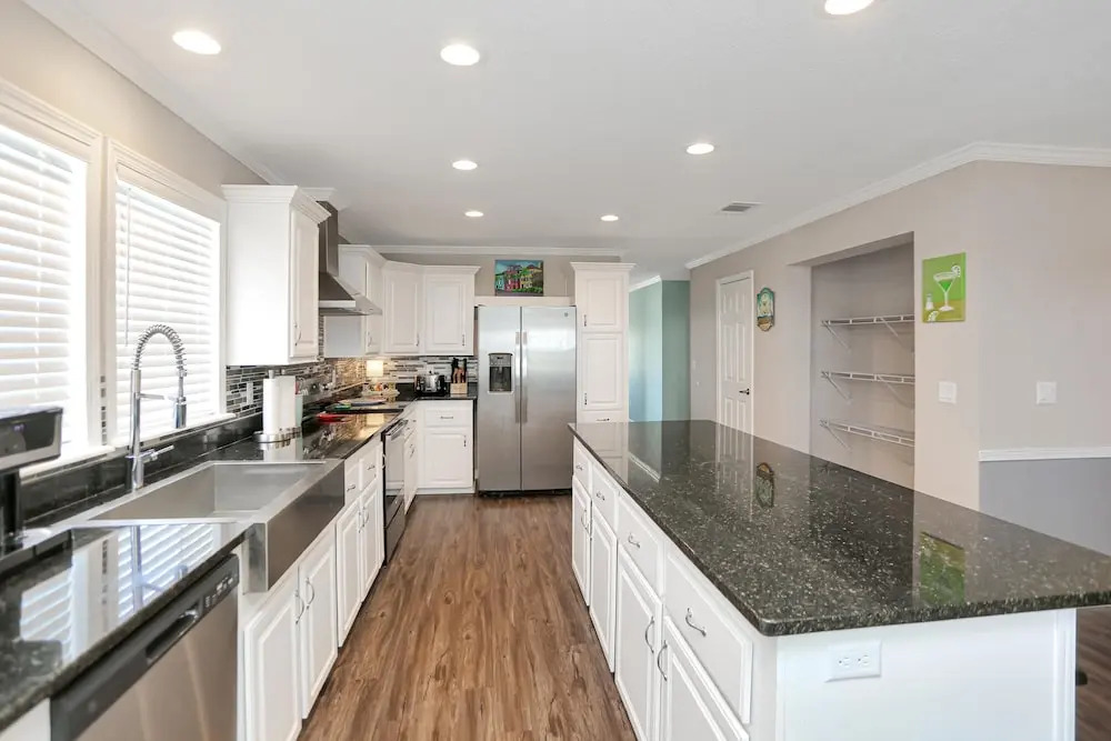 Salty Breeze by Pristine Property Vacation Rentals