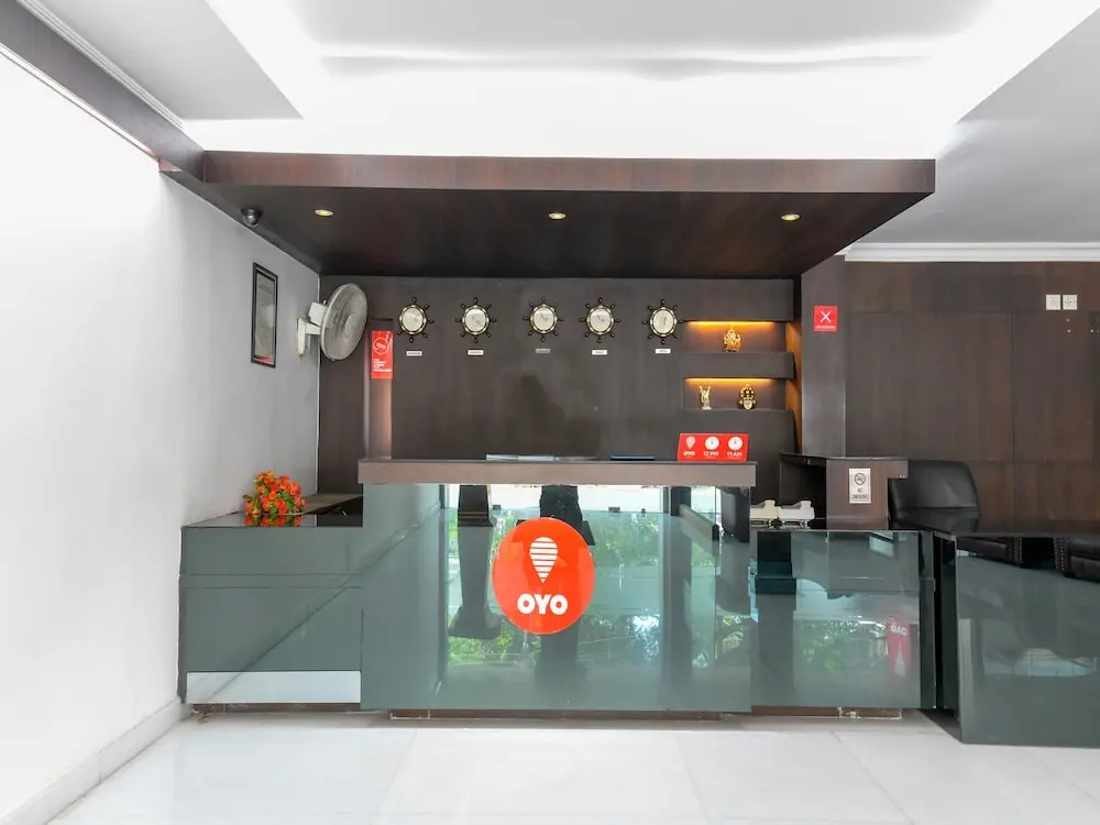 OYO 7188 Ajantha Regency