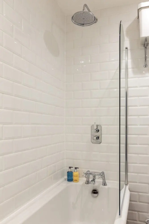 Beautiful 2 Bedroom Garden flat