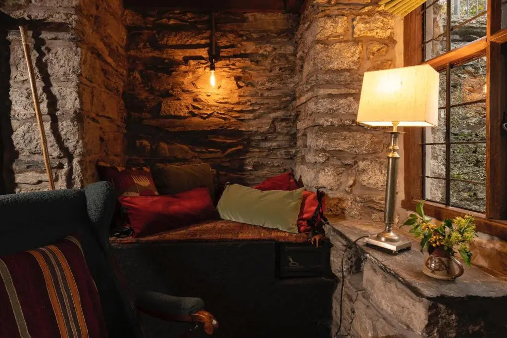 Romantic rural couples retreat in the stunning village of Crosthwaite, Lyth Valley