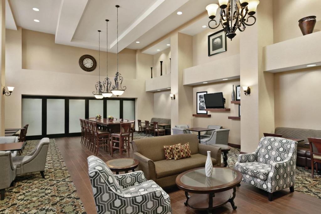 Hampton Inn & Suites Enid