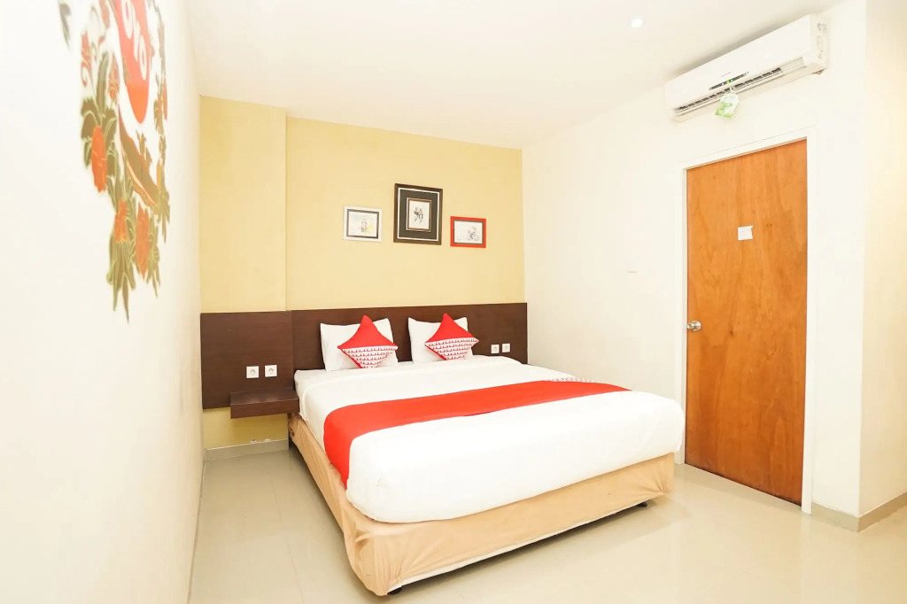 Hotel O Siwalankerto Near Surabaya Carnival