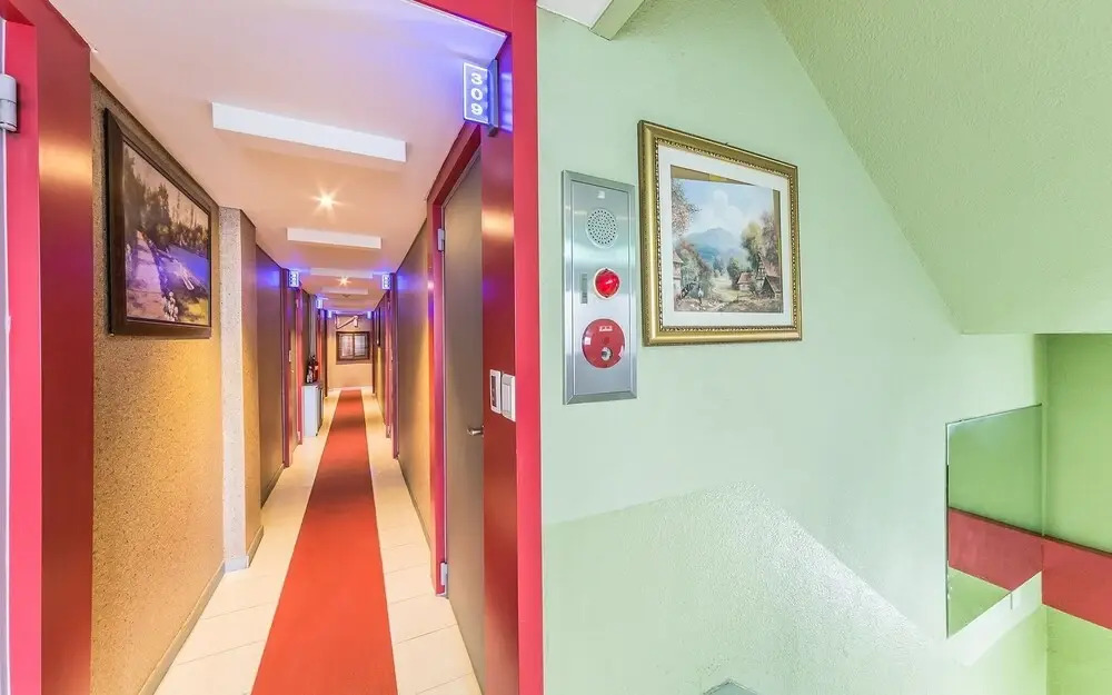Brown Hotel