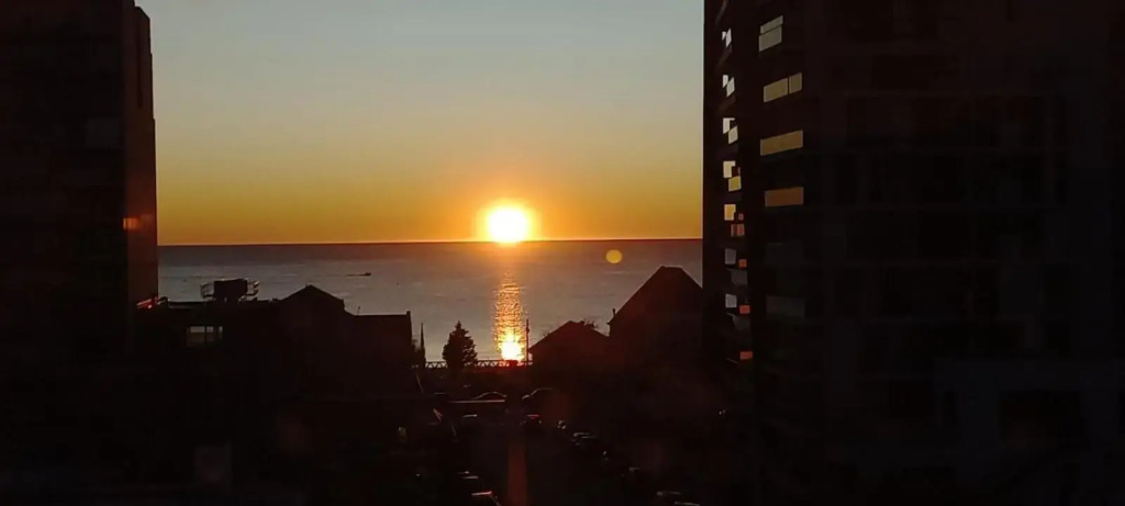 Departamento en Puerto Madryn 5° P céntrico a 150 mts del mar con cochera