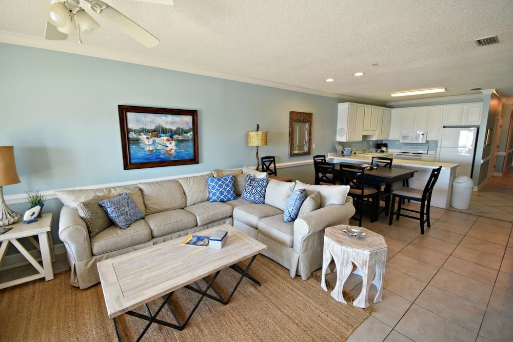 Dolphin Key 2C by RedAwning