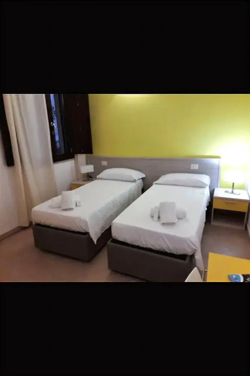 Hotel '904
