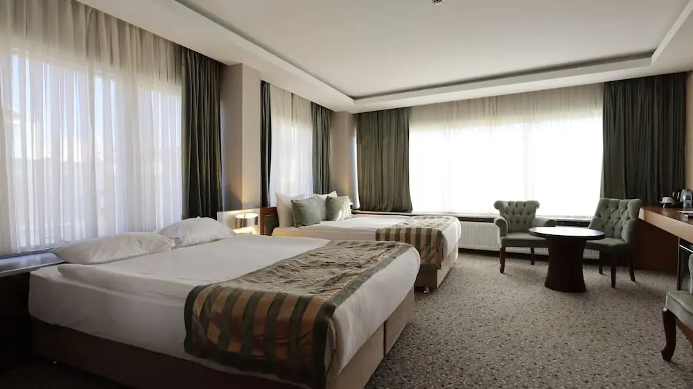 Royal Sweet Hotel