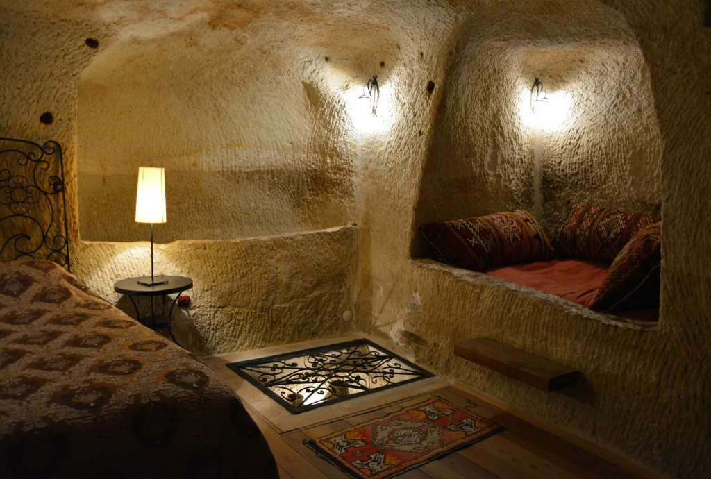 Chelebi Cave House