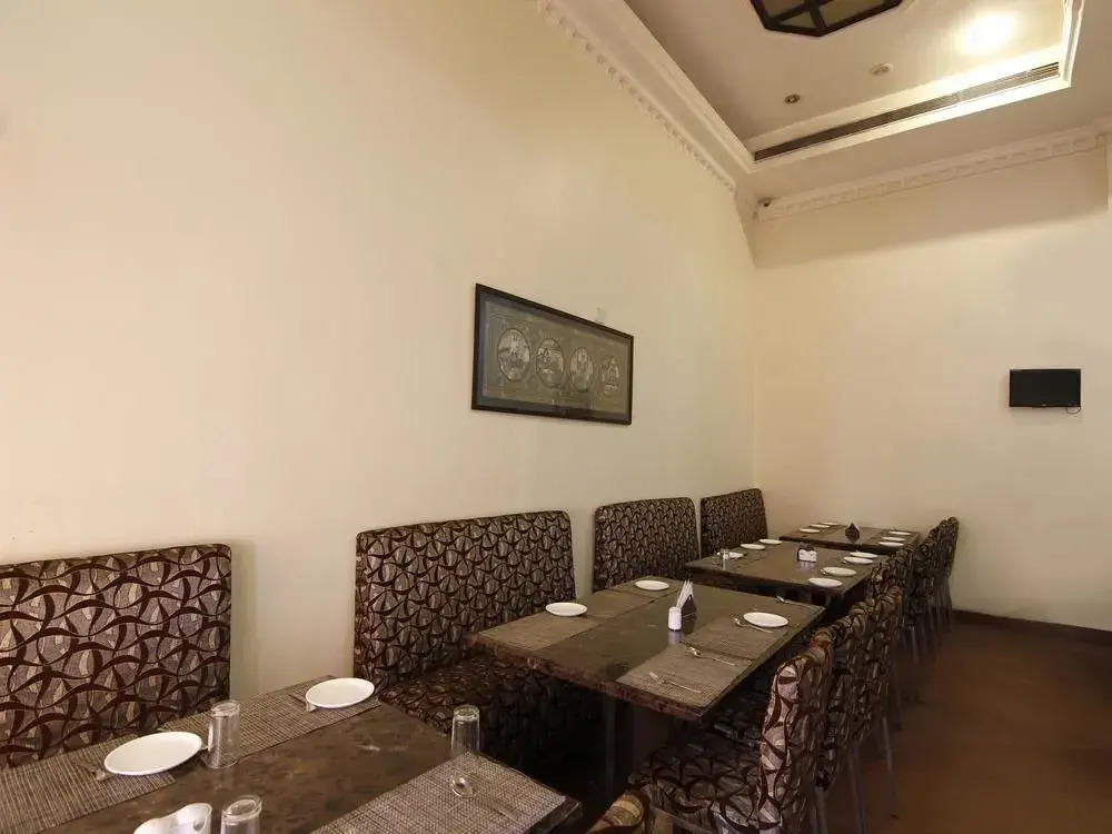 OYO 600 Hotel Skyhy