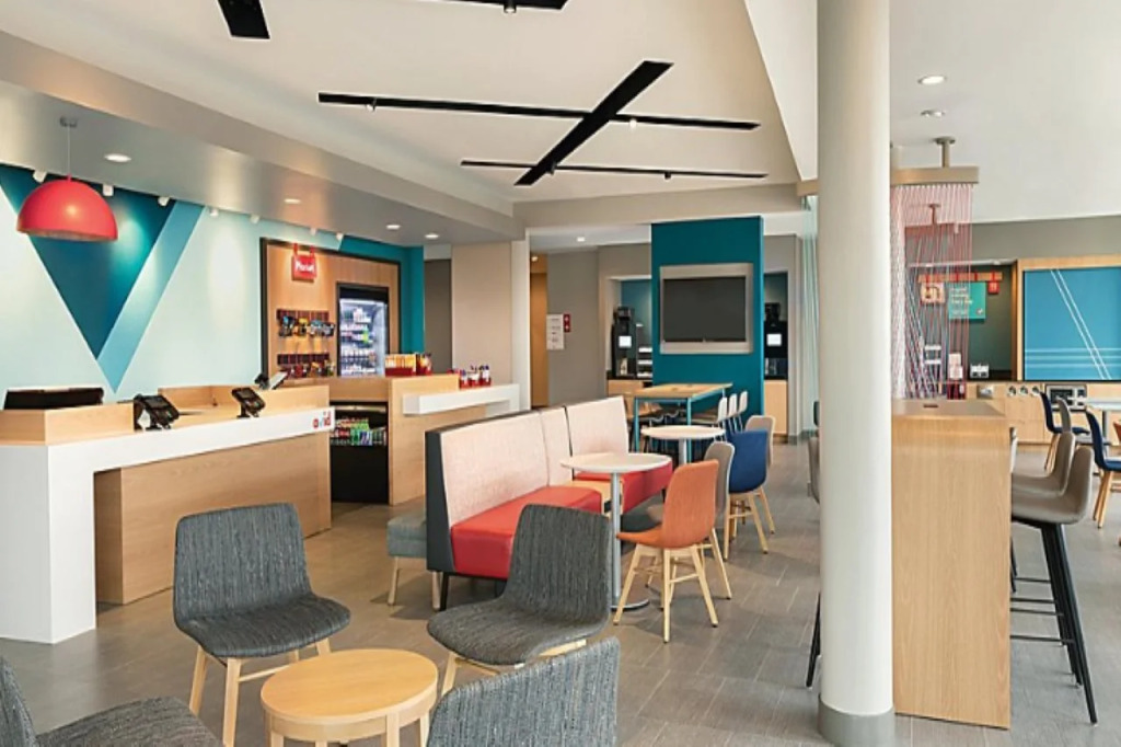 Avid Hotels - Denver Airport Area by IHG
