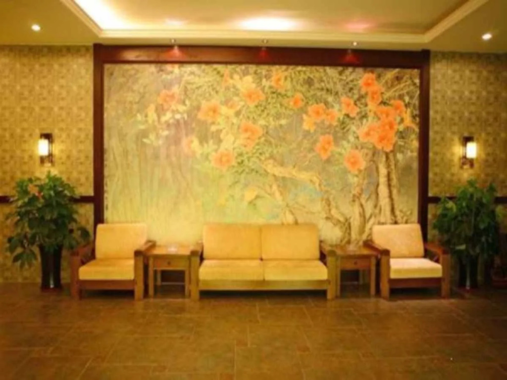 Lianjie Hotel