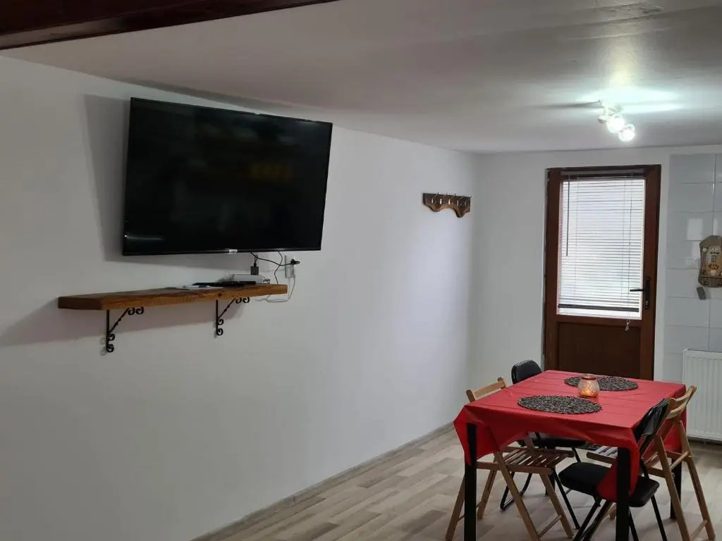 Tiny house Floare de colt