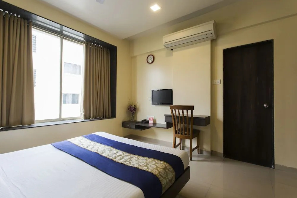 OYO 9088 Hotel Bhagyashree Executive
